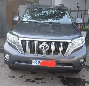 Toyota Land Cruiser 2015 Gray