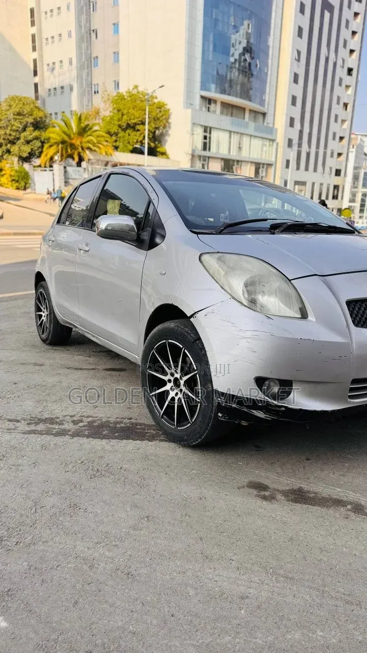 Toyota Yaris 2007 Silver