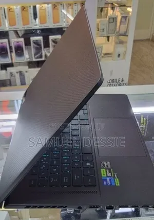 New Laptop Asus ROG Zephyrus G15 16GB Intel Core i7 SSD 512GB