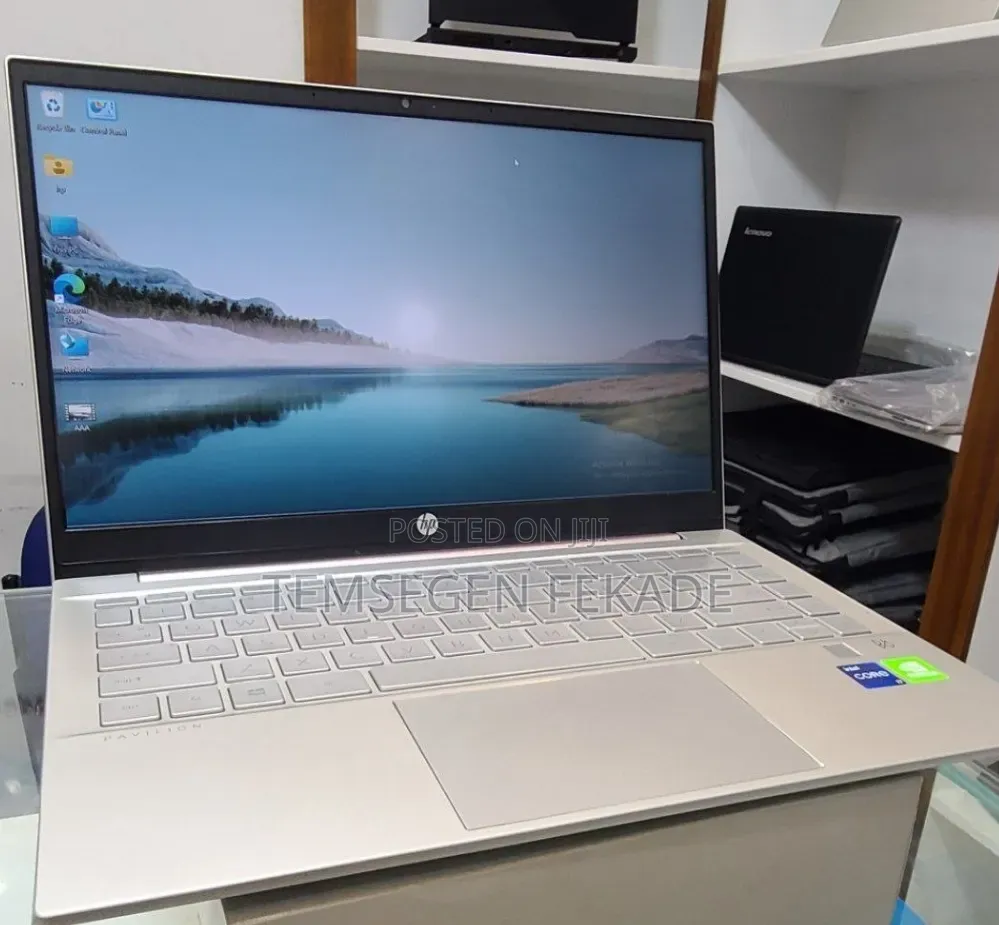 New Laptop HP Pavilion 14 16GB Intel Core i7 SSD 512GB