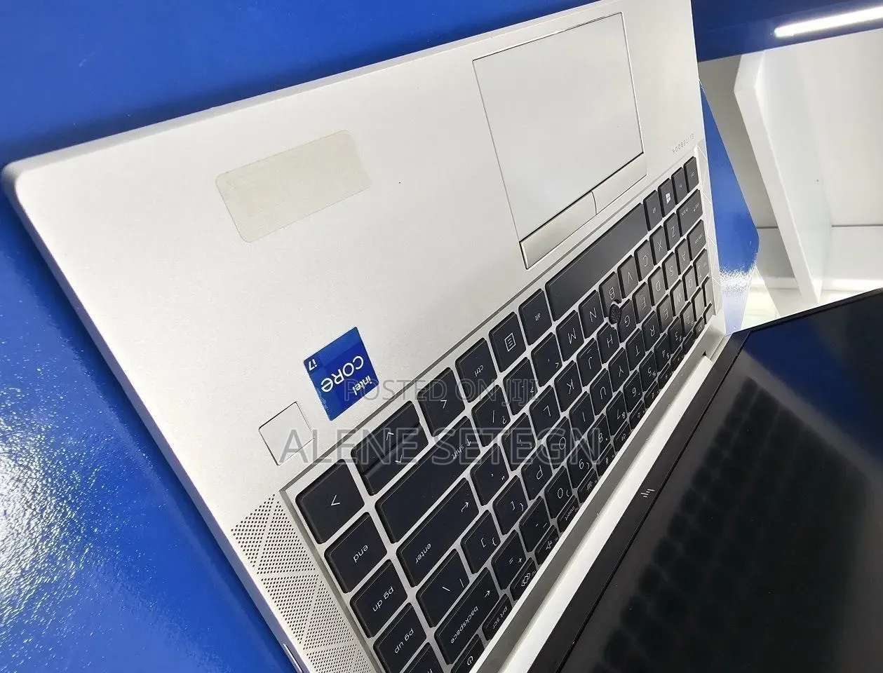 New Laptop HP EliteBook 840 G8 16GB Intel Core i7 SSD 512GB