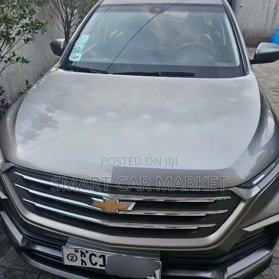 Chevrolet Captiva 2021 Gray