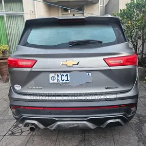 Chevrolet Captiva 2021 Gray