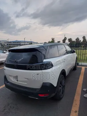 Peugeot 2008 2021 White