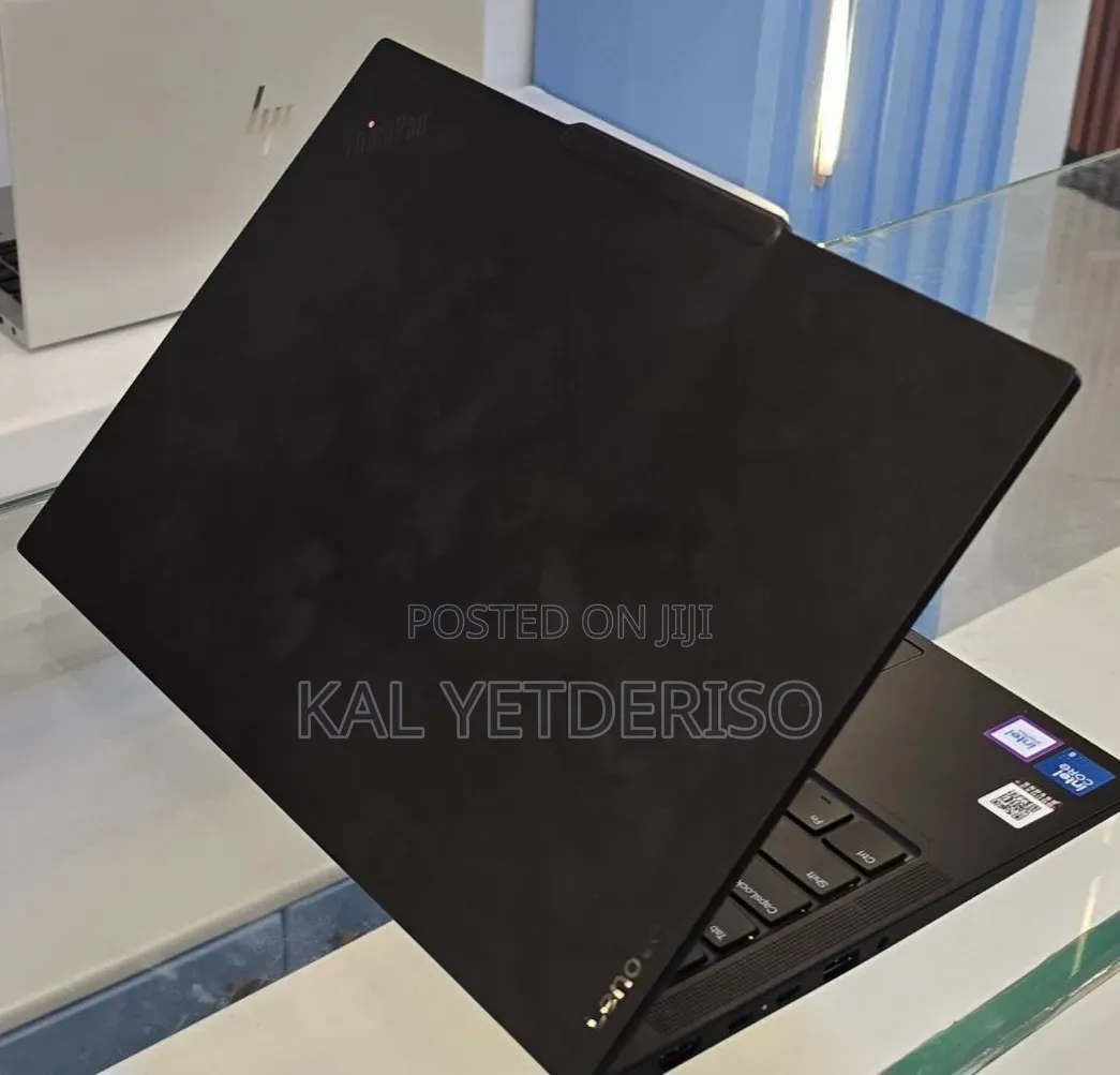 New Laptop Lenovo 32GB Intel Core i5 SSD 1T