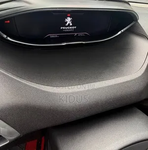 Peugeot 2008 2021 White
