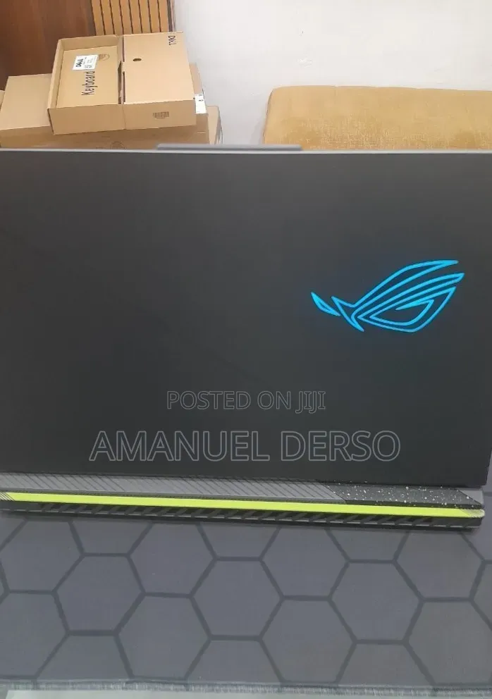 New Laptop Asus ROG Strix G15 16GB Intel Core i9 SSD 1T