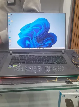 New Laptop Asus ROG Strix G15 16GB Intel Core i9 SSD 1T