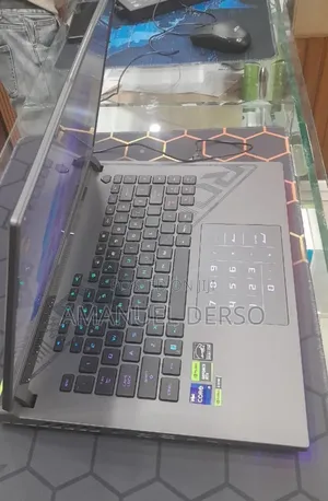 New Laptop Asus ROG Strix G15 16GB Intel Core i9 SSD 1T