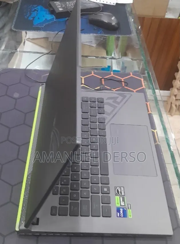 New Laptop Asus ROG Strix G15 16GB Intel Core i9 SSD 1T