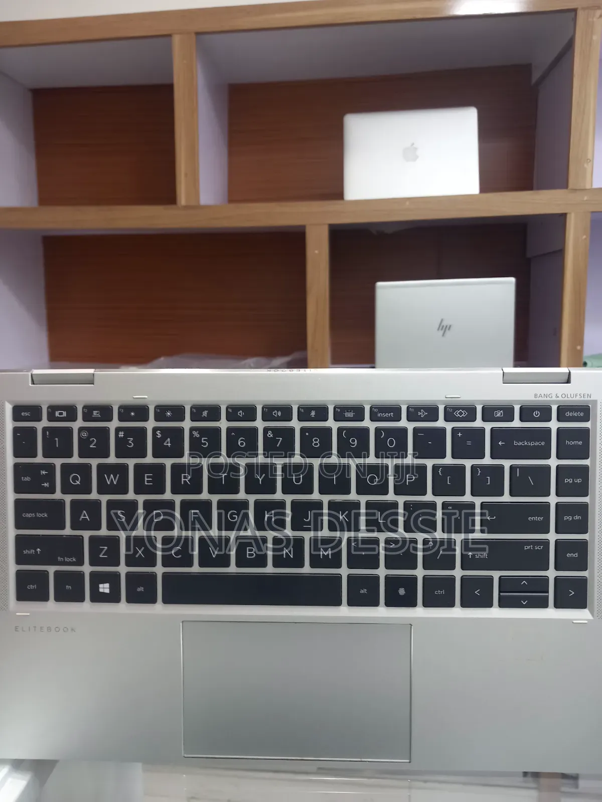 New Laptop HP EliteBook 1040 G8 16GB Intel Core i7 SSD 512GB