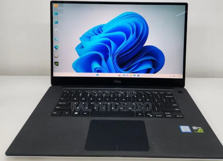 New Laptop Lenovo 16GB Intel Core i7 SSD 512GB