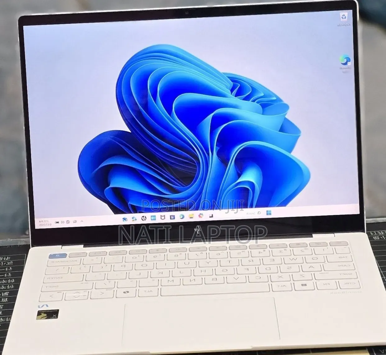 New Laptop HP OmniBook 5 14" 16GB Intel Core i7 SSD 1T