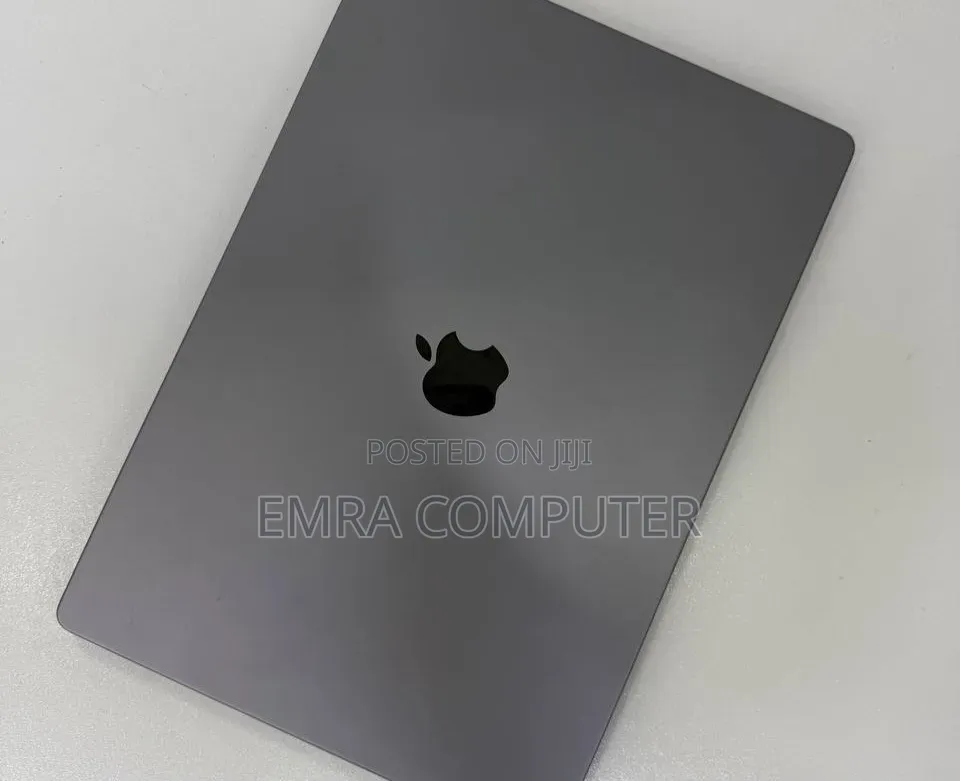 New Laptop Apple MacBook Pro 2020 M1 16GB Apple M1 Pro SSD 1T