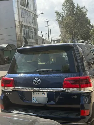 Toyota Land Cruiser 2019 Blue