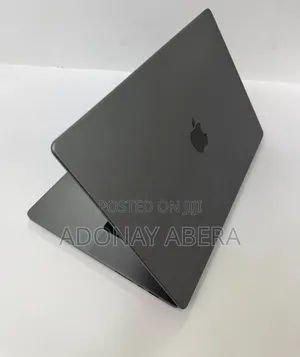 New Laptop Apple MacBook 16GB Apple M1 SSD 1T