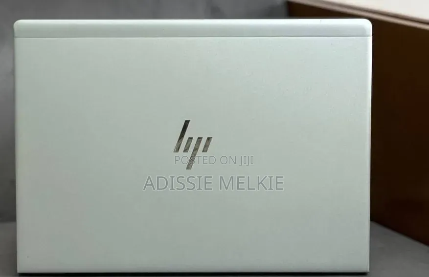 New Laptop HP EliteBook 830 G5 8GB Intel Core i5 SSD 512GB
