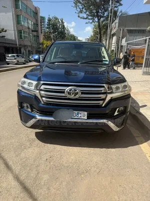 Toyota Land Cruiser 2019 Blue