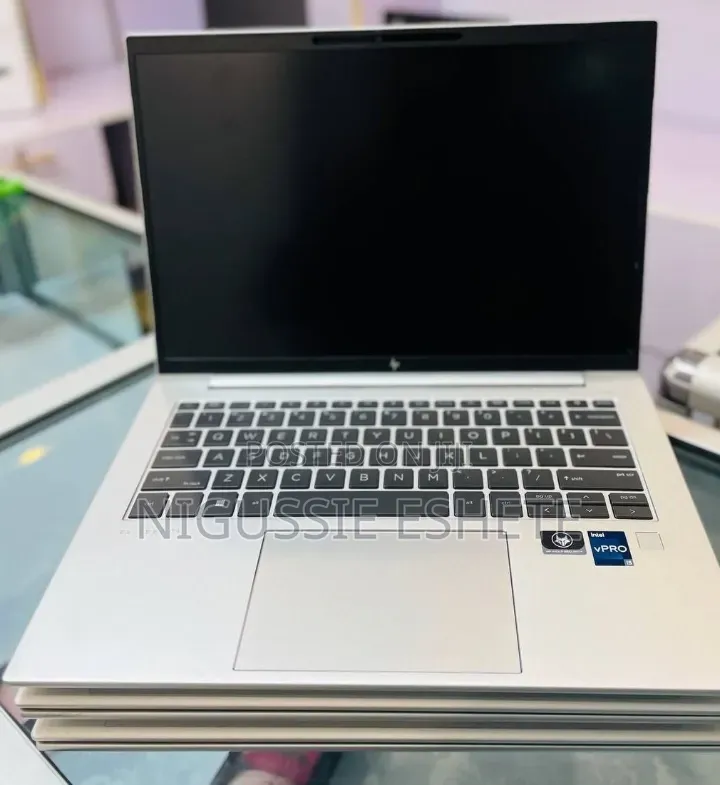New Laptop HP EliteBook 840 G9 16GB Intel Core i5 SSD 512GB