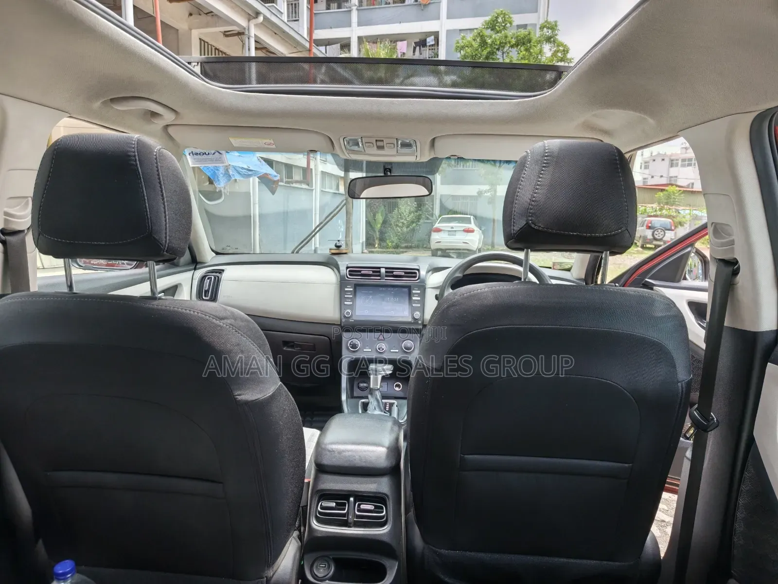 Hyundai Creta 2022 Red
