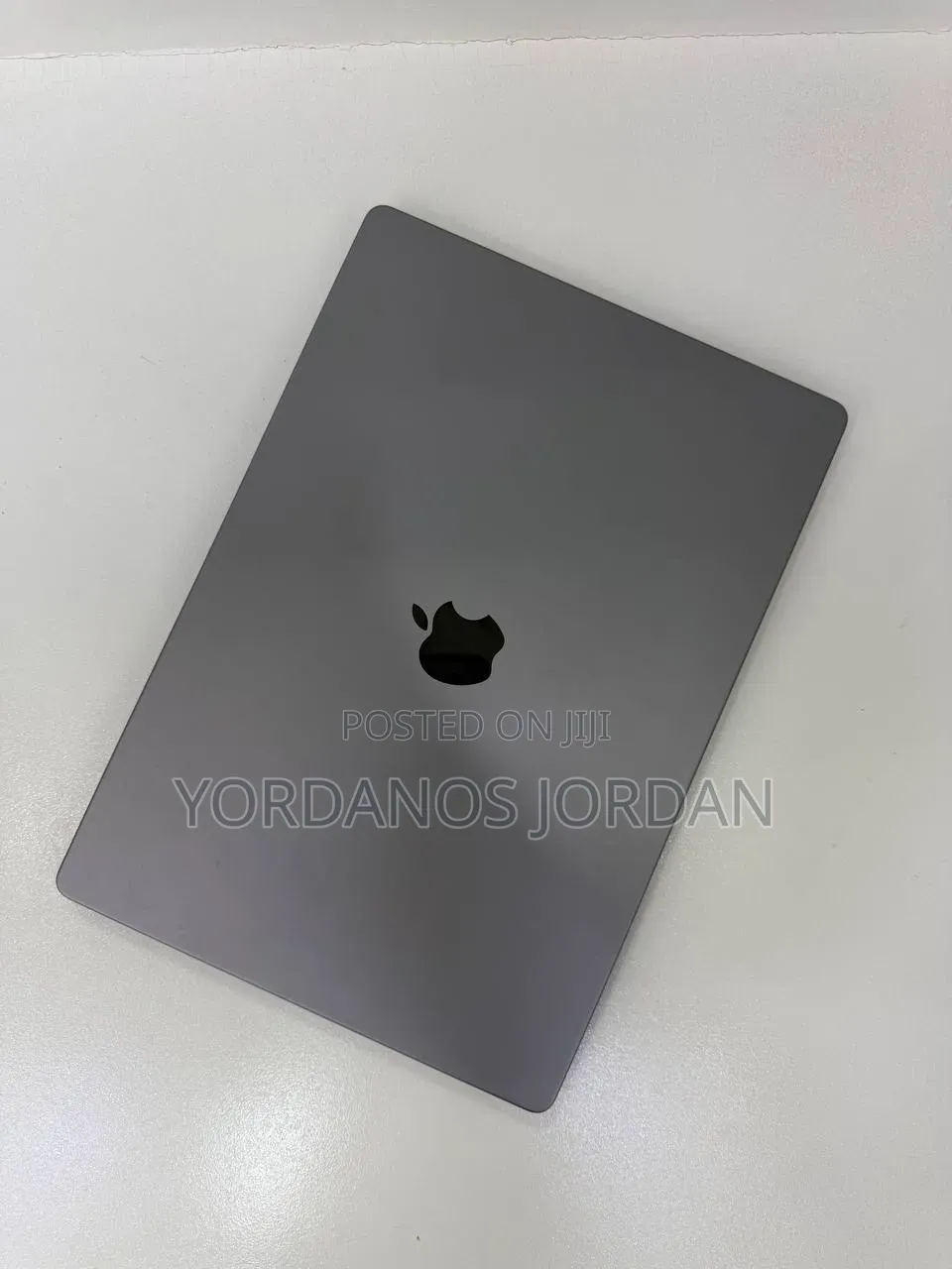 New Laptop Apple MacBook Pro 2021 M1 16GB Apple M1 Pro SSD 1T