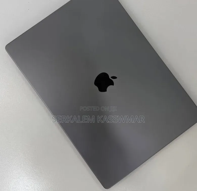 New Laptop Apple MacBook Pro 2021 M1 Max 32GB Apple M1 Max SSD 1T