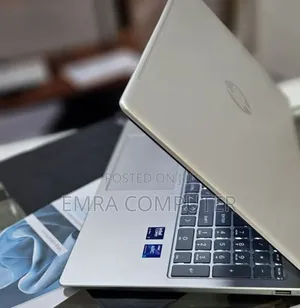 New Laptop HP 16GB Intel Core Ultra 7 SSD 512GB