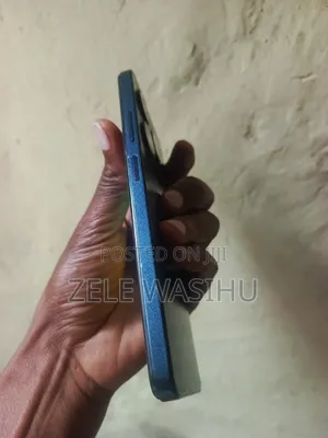 Infinix Smart 8 64 GB Gray