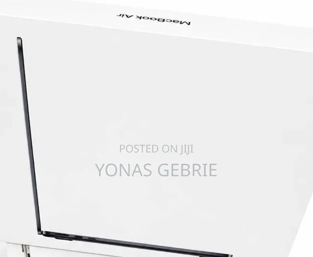 New Laptop Apple MacBook 16GB Apple M5 SSD 512GB
