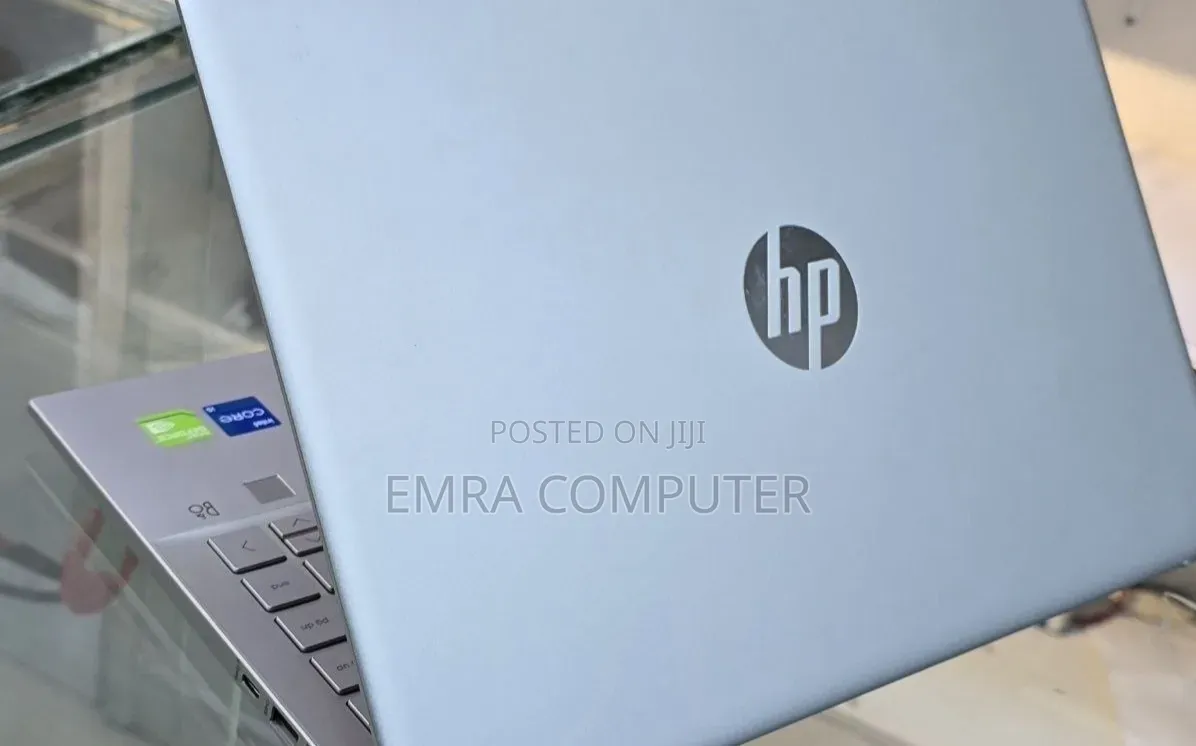 New Laptop HP 16GB Intel Core i5 SSD 512GB