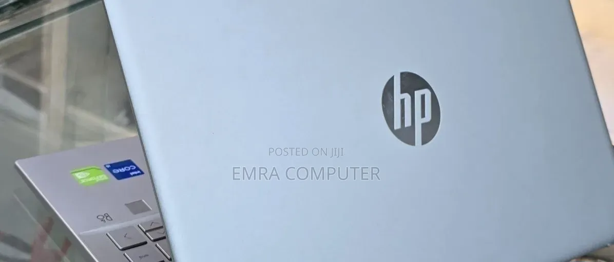 New Laptop HP 16GB Intel Core i5 SSD 512GB