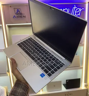 New Laptop HP EliteBook 840 G8 1GB Intel Core i5 SSD 512GB