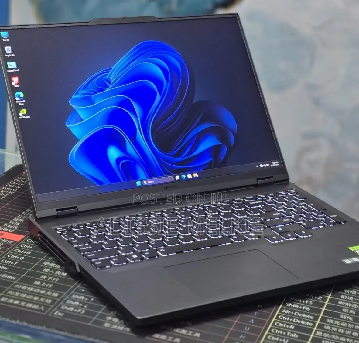 New Laptop Lenovo Legion 9 16GB Intel Core i9 SSD 512GB