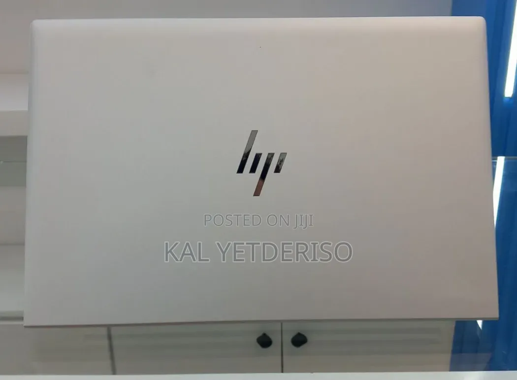 New Laptop HP EliteBook 840 G8 16GB Intel Core i5 SSD 512GB