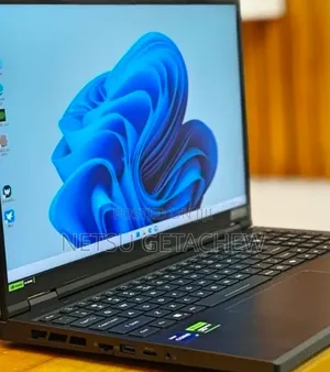New Laptop Acer Predator Helios 300 16GB Intel Core i9 SSD 1T