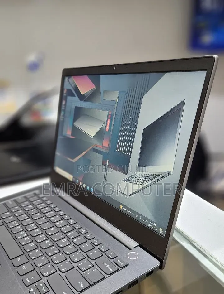 New Laptop Lenovo ThinkPad T14 8GB Intel Core i5 SSD 256GB