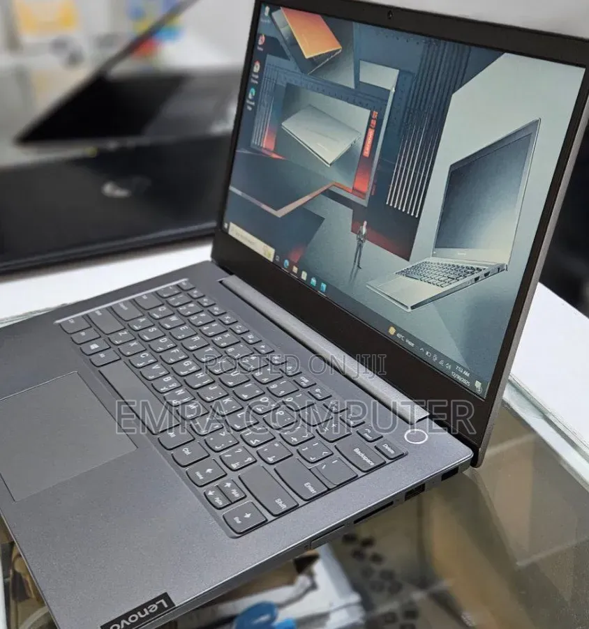 New Laptop Lenovo ThinkPad T14 8GB Intel Core i5 SSD 256GB