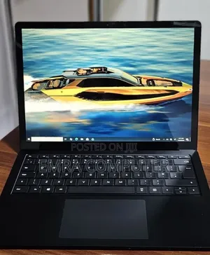New Laptop Microsoft Surface 16GB Intel Core i7 SSD 256GB