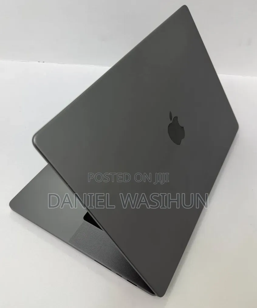 New Laptop Apple MacBook Pro 2021 M1 Max 16GB Apple M1 Max SSD 1T
