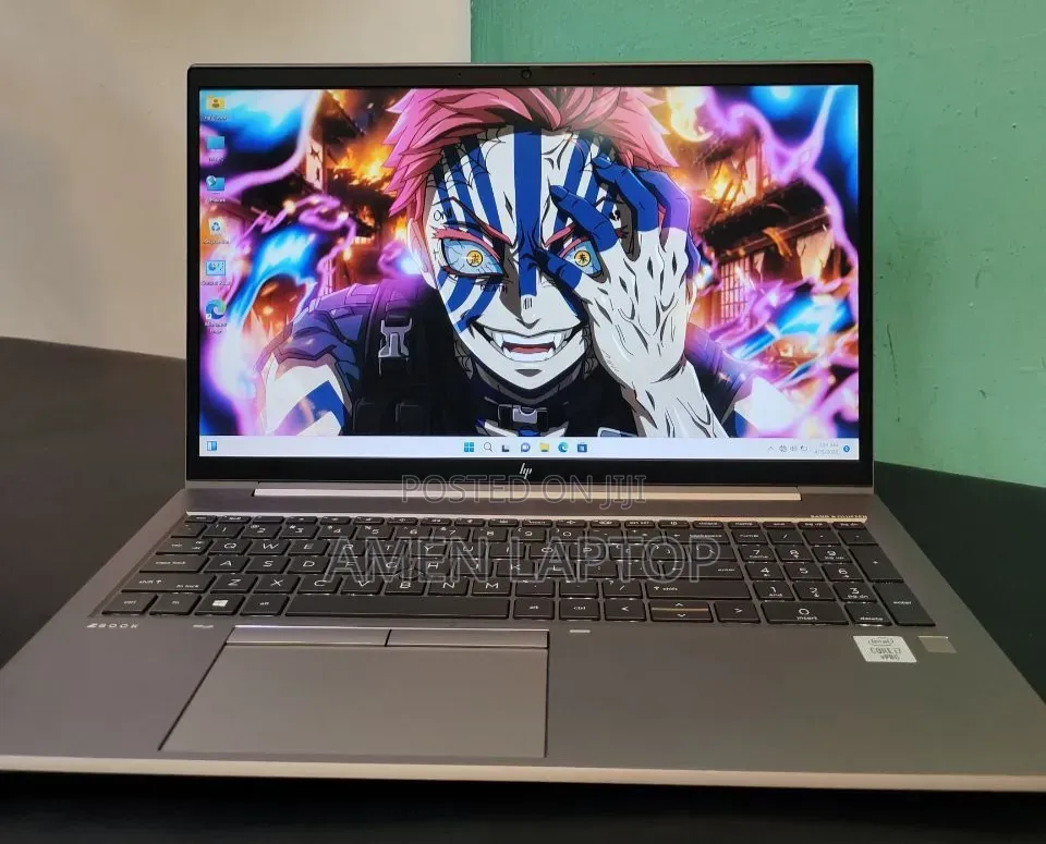 New Laptop HP ZBook Firefly 15 G7 16GB Intel Core i7 SSD 512GB