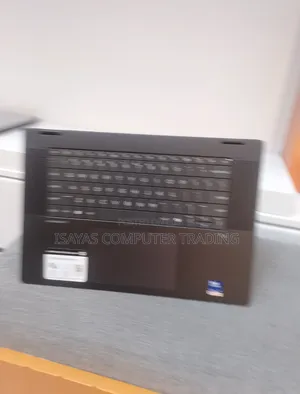 New Laptop HP OmniBook X Flip 16" 16GB Intel Core Ultra 7 SSD 1T