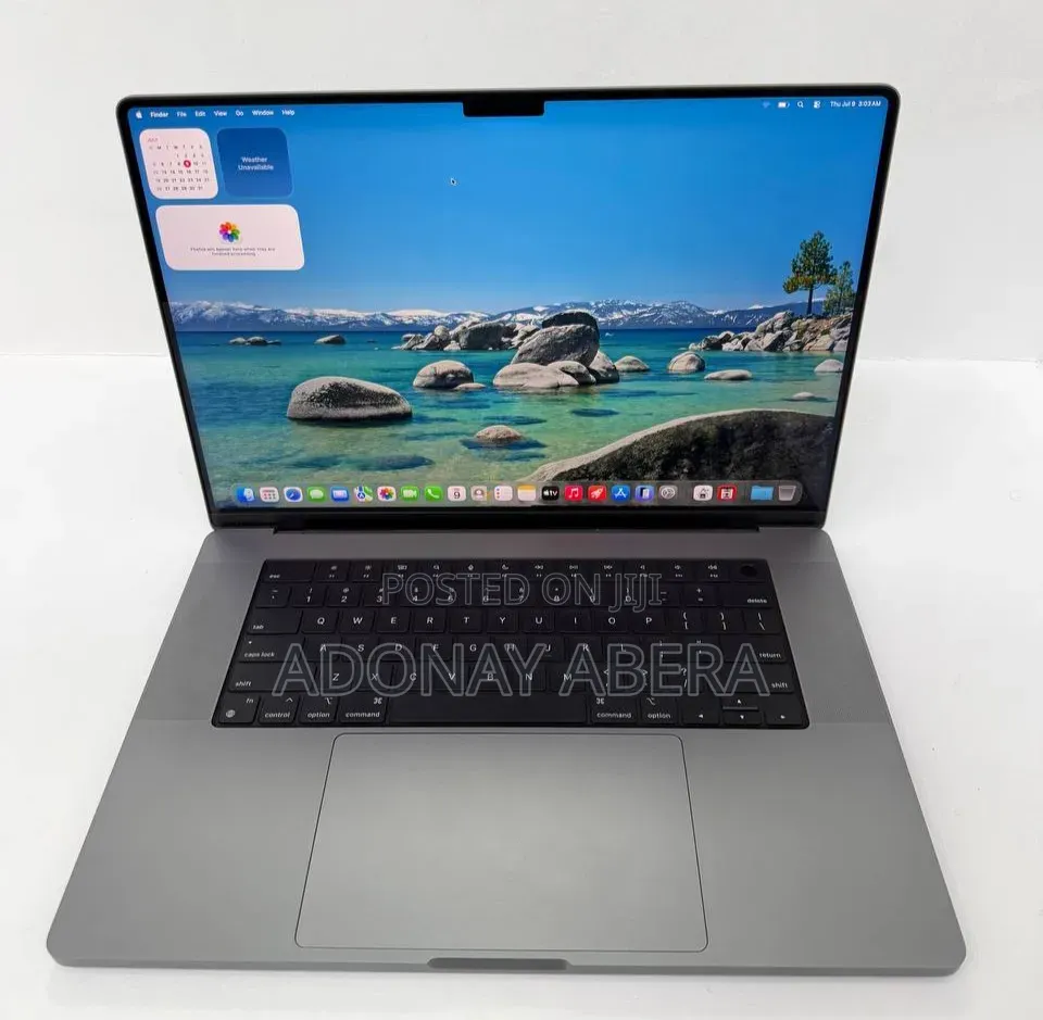 New Laptop Apple MacBook 32GB SSD 1T