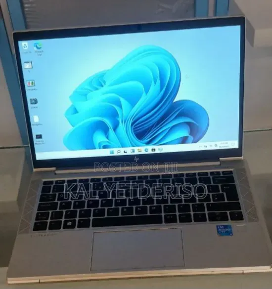 New Laptop HP EliteBook 830 G8 8GB Intel Core i5 SSD 512GB