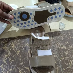 ሰንደል ጫማ በቅናሽ ዋጋ
