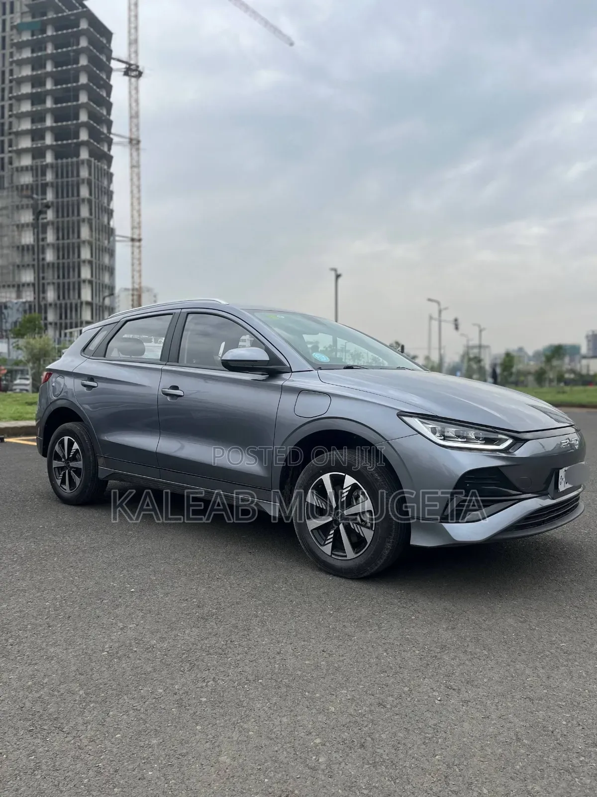 BYD E2 43 kWh 94 hp FWD 2025 Gray