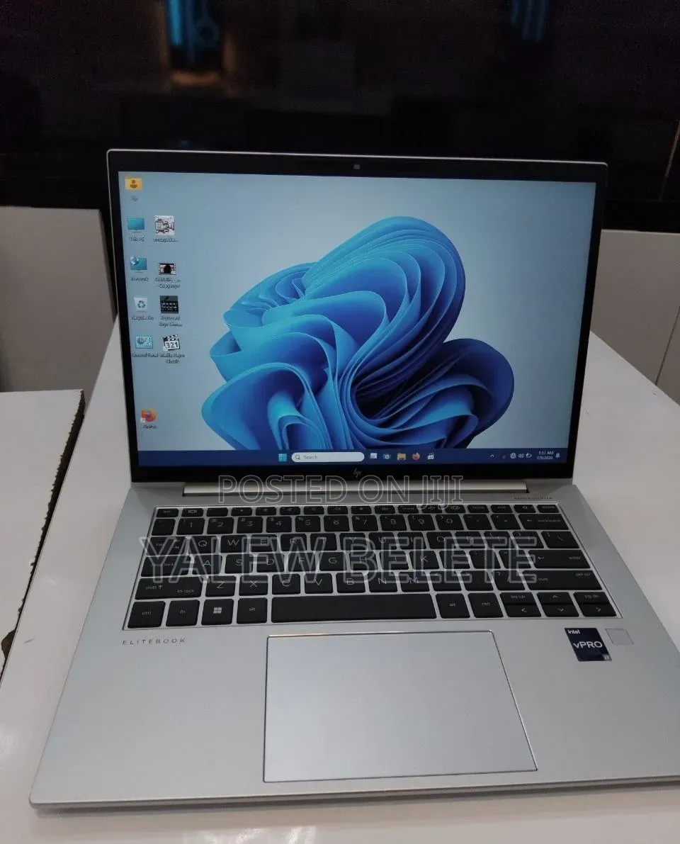 New Laptop HP EliteBook 840 G10 16GB Intel Core i7 SSD 512GB
