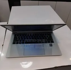 New Laptop HP EliteBook 840 G10 16GB Intel Core i7 SSD 512GB