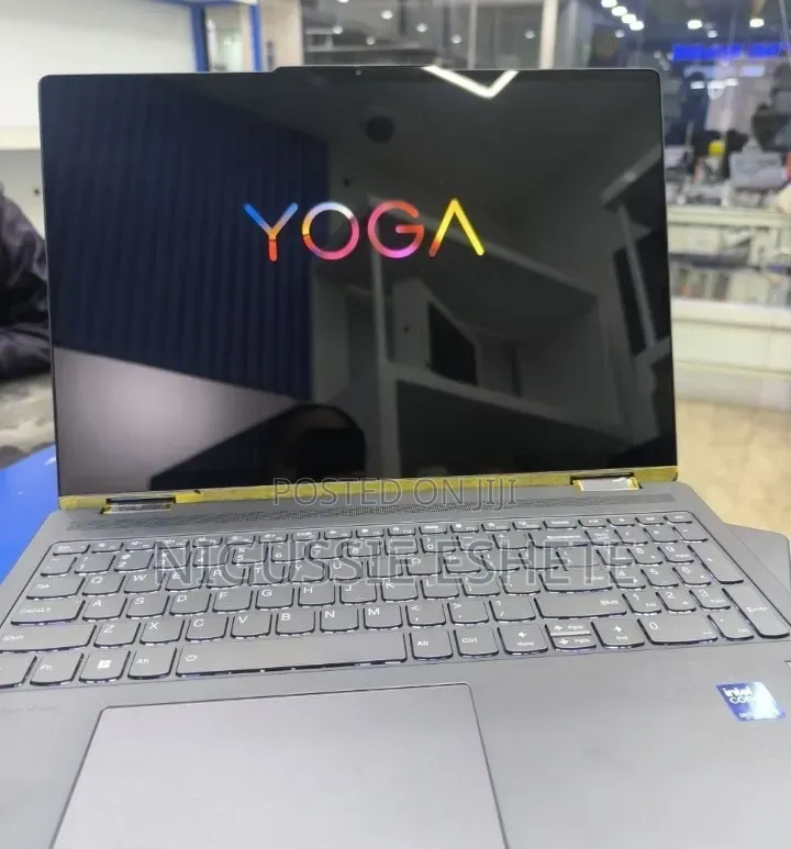 New Laptop Lenovo Yoga 7 15ITL5 16GB Intel Core i5 SSD 512GB