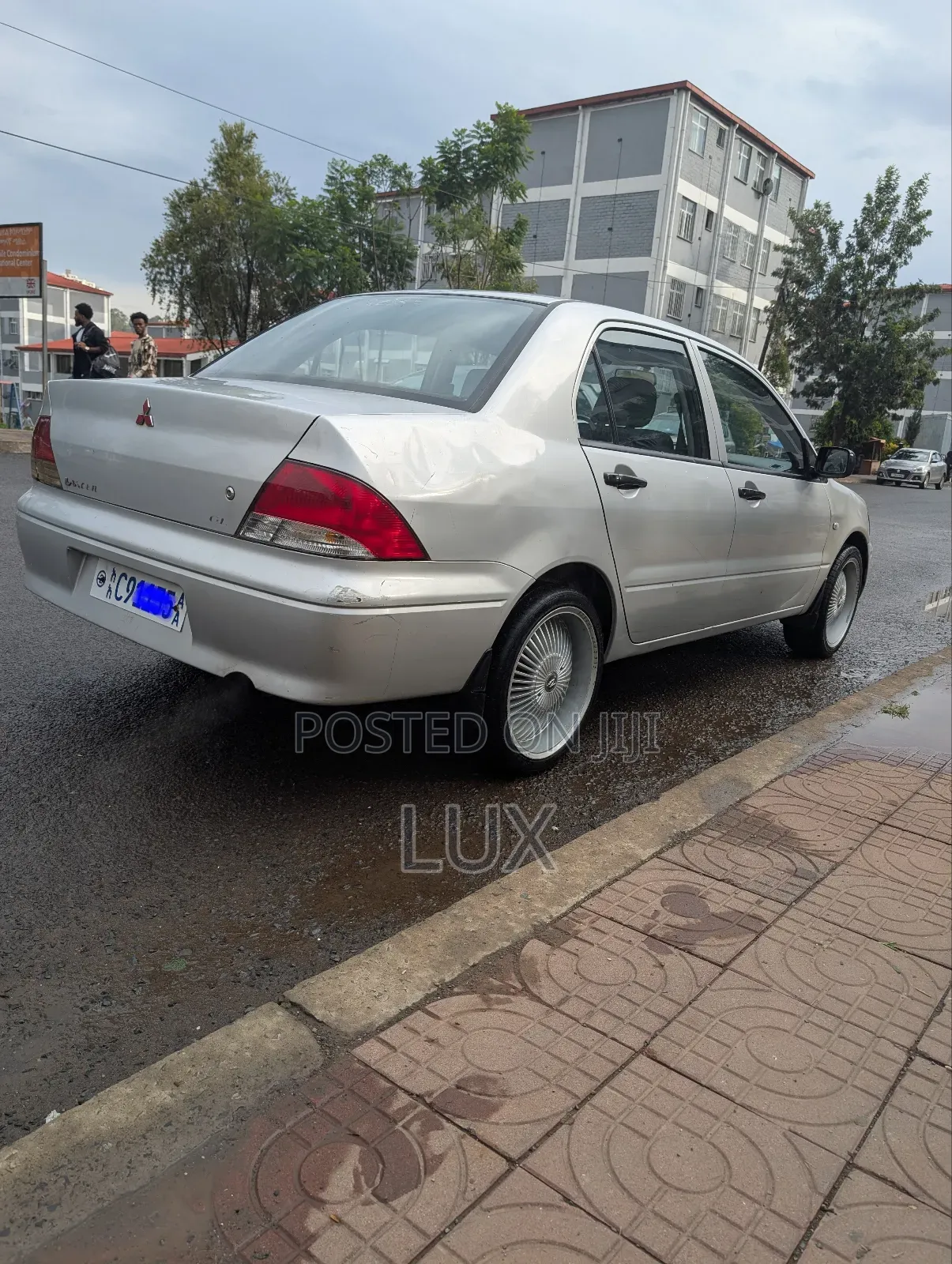 Mitsubishi Lancer 2001 Silver