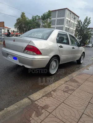 Mitsubishi Lancer 2001 Silver